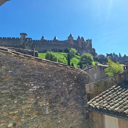 Avec Vue Sur La Cite Medievale * Carcassonne